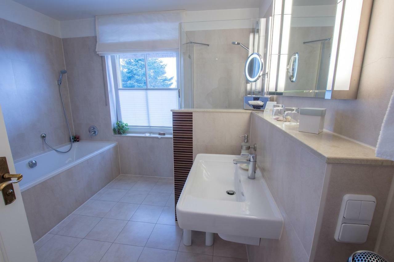Romantik Hotel Namenlos Ahrenshoop Εξωτερικό φωτογραφία